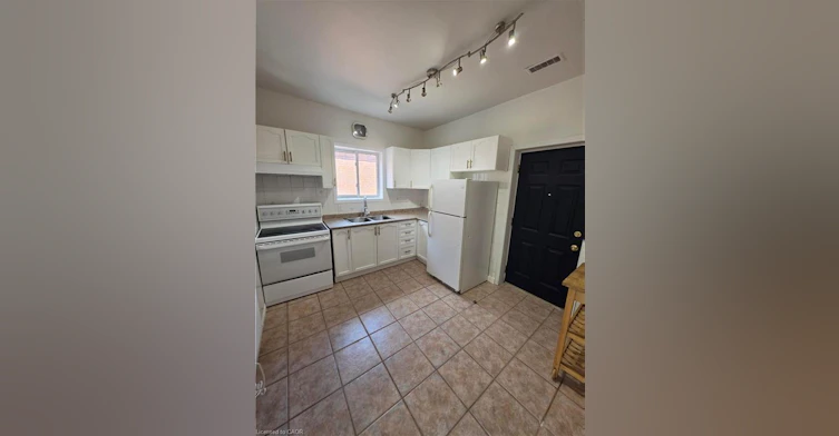 Second Floor-359 Barton Street E, Hamilton, ON, L8L 2X8 - 2