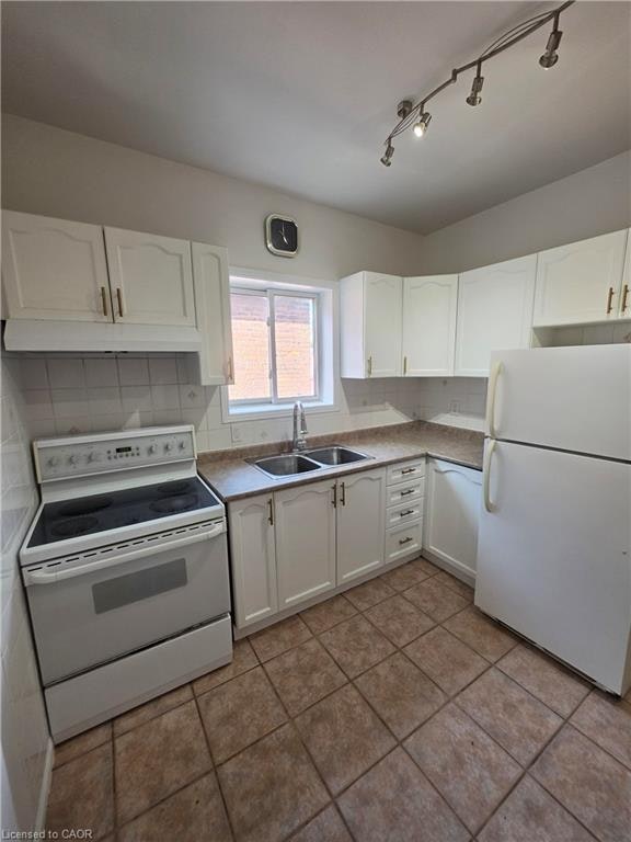 Second Floor-359 Barton Street E, Hamilton, ON, L8L 2X8 - 3