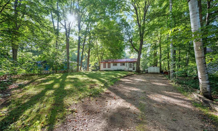 7465 East River Road