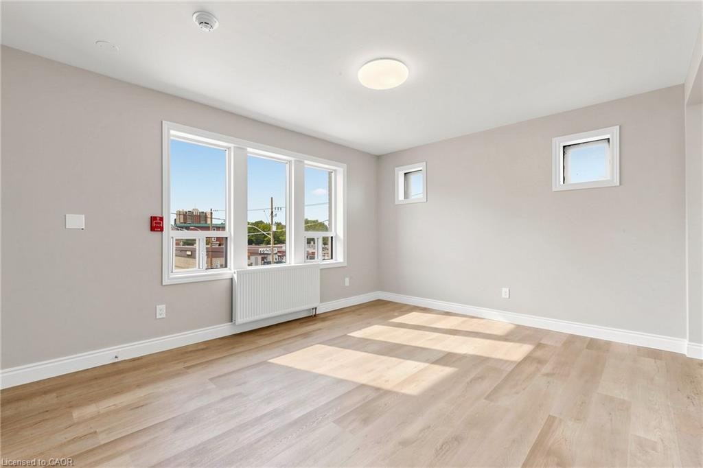 71 Sanford Avenue S, Hamilton, ON, L8M 2G7 - 3