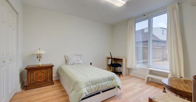 24 Hunt Street, Hamilton, ON, L8R 1R2 - 16