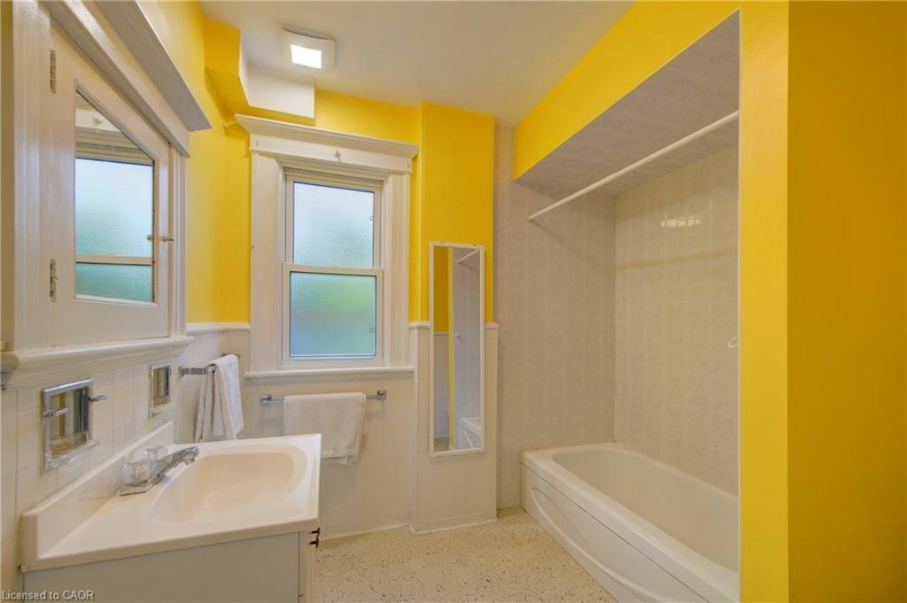 24 Hunt Street, Hamilton, ON, L8R 1R2 - 22