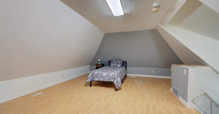 24 Hunt Street, Hamilton, ON, L8R 1R2 - 24