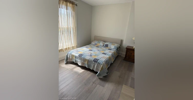 24 Hunt Street, Hamilton, ON, L8R 1R2 - 3