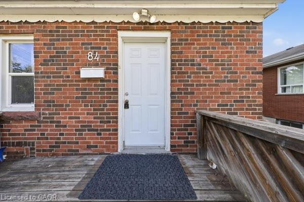 Room 1-84 Ewen Road, Hamilton, ON, L8S 3C5 - 4