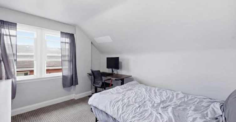 Room 1-84 Ewen Road, Hamilton, ON, L8S 3C5 - 15