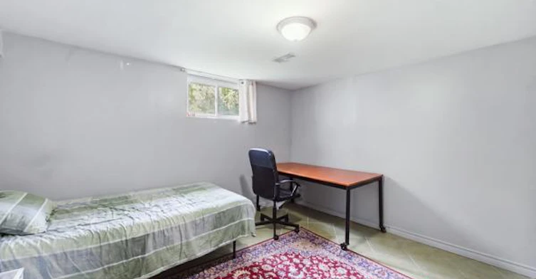 Room 1-84 Ewen Road, Hamilton, ON, L8S 3C5 - 20
