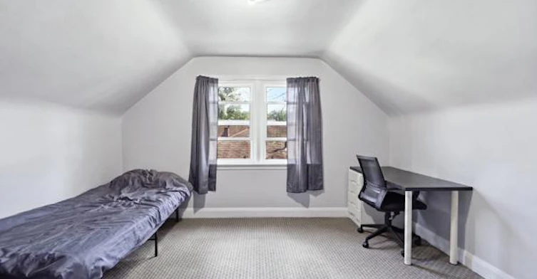 Room 1-84 Ewen Road, Hamilton, ON, L8S 3C5 - 16