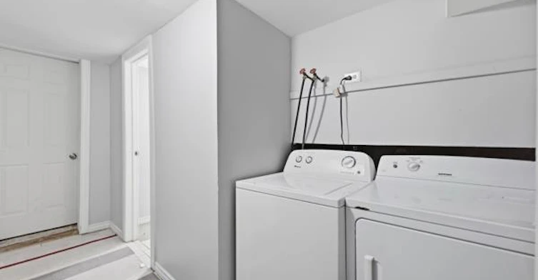 Room 1-84 Ewen Road, Hamilton, ON, L8S 3C5 - 19
