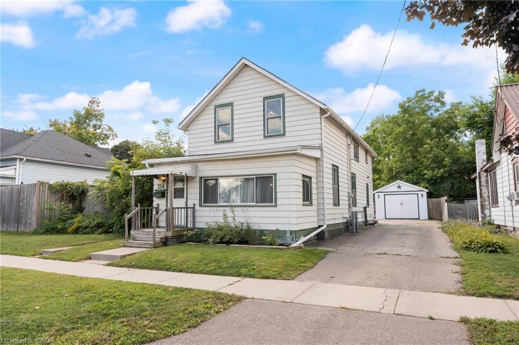 214 John Street, Norfolk County, ON, N3Y 2Y5