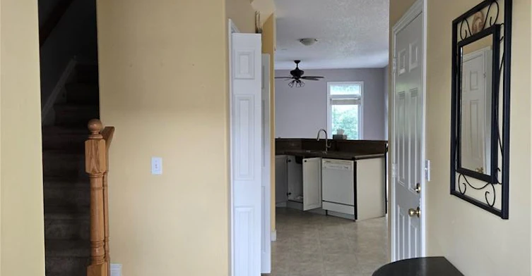 555 Grasslands Court, Waterloo, ON, N2V 2R5 - 9