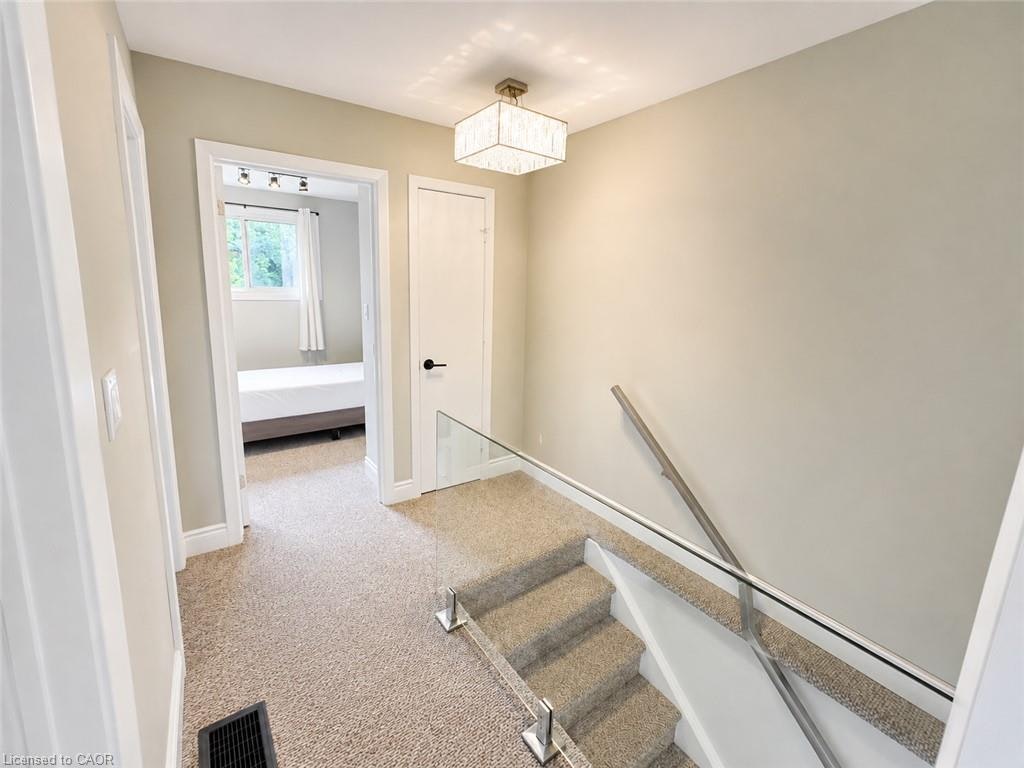 1439 Leighland Road, Burlington, ON, L7R 3S6 - 8