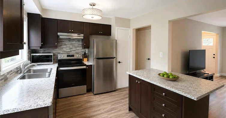 1439 Leighland Road, Burlington, ON, L7R 3S6 - 4