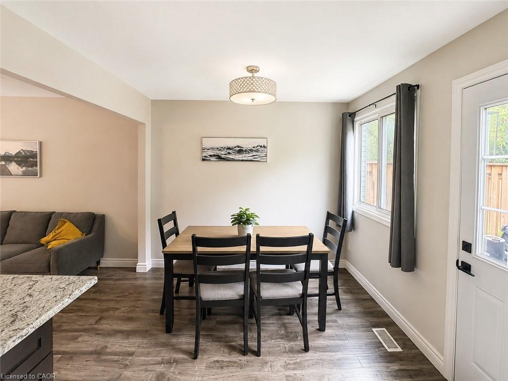 1439 Leighland Road, Burlington, ON, L7R 3S6 - 5