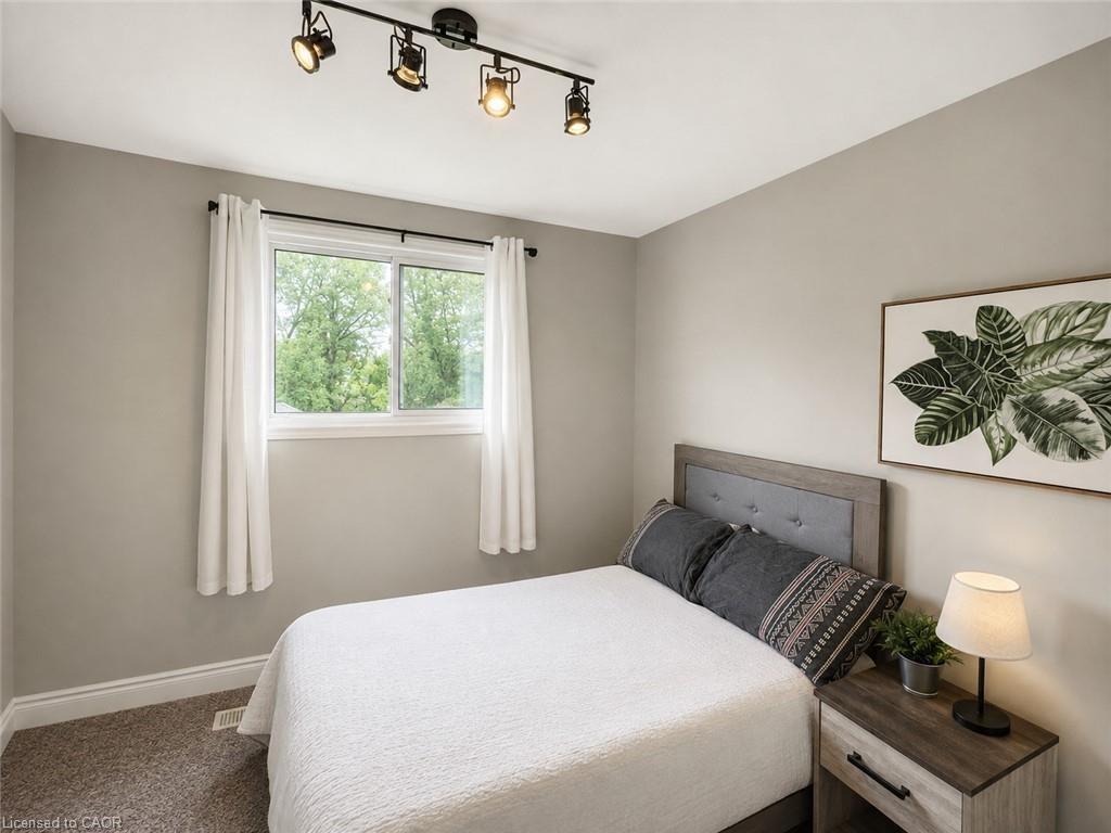 1439 Leighland Road, Burlington, ON, L7R 3S6 - 12
