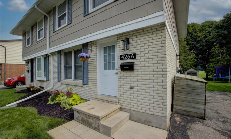 426A Dunvegan Drive