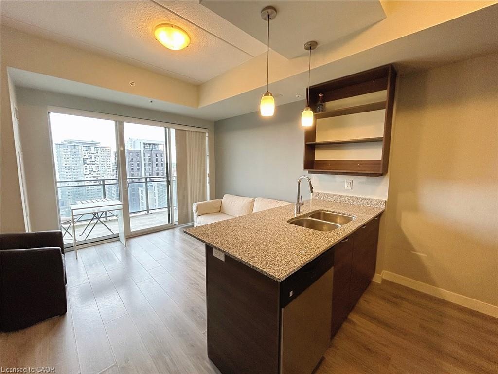 606-318 Spruce Street, Waterloo, ON, N2L 0E9 - 3