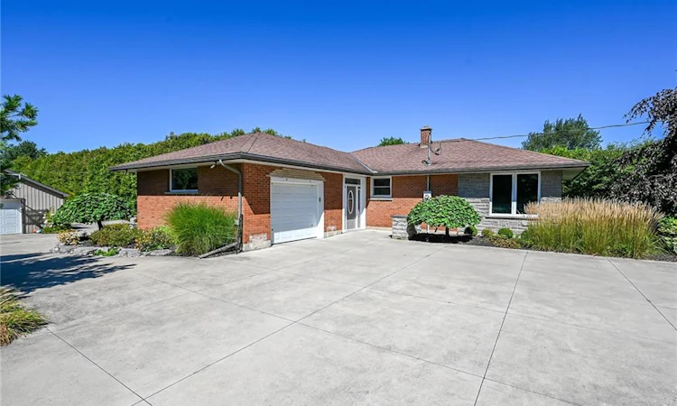 547 Old Highway 24