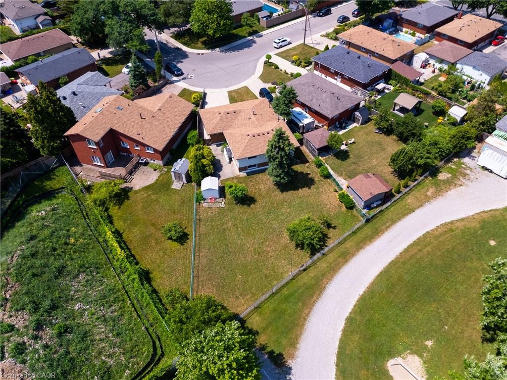 84 Tyrone Drive, Hamilton, ON, L9C 2M7 - 4