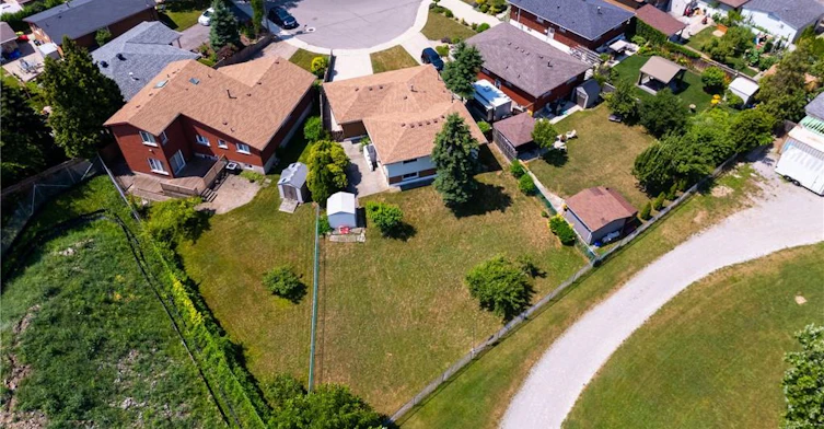 84 Tyrone Drive, Hamilton, ON, L9C 2M7 - 4