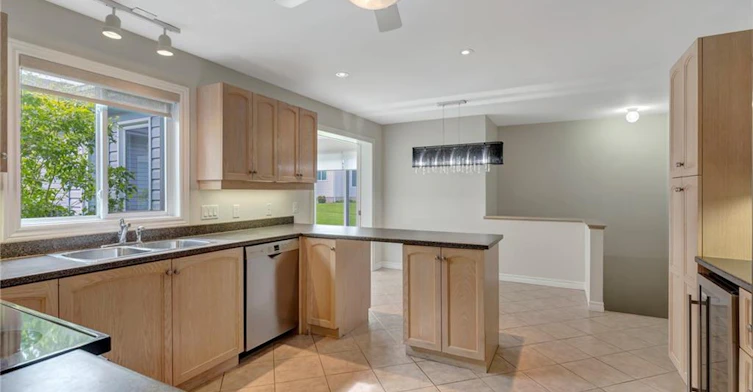 121 Crumlin Lane, Hamilton, ON, L8B 1A5 - 14