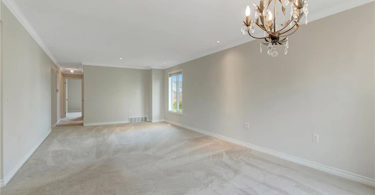 121 Crumlin Lane, Hamilton, ON, L8B 1A5 - 8