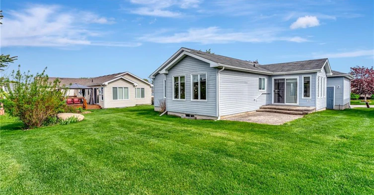 121 Crumlin Lane, Hamilton, ON, L8B 1A5 - 3