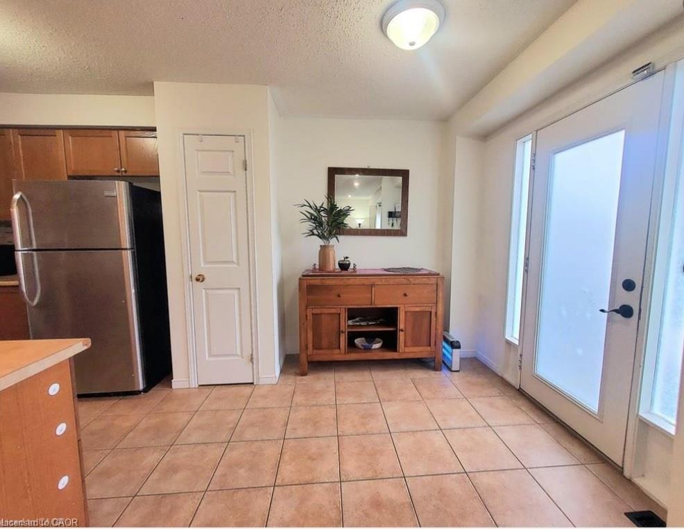 559 Victoria Road, Guelph, ON, N1E 7M1 - 7