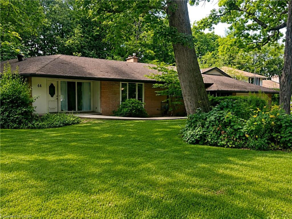 44 Colquhoun Crescent, Hamilton, ON, L9C 4W8 - 3