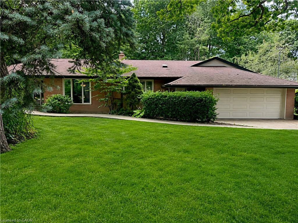 44 Colquhoun Crescent, Hamilton, ON, L9C 4W8