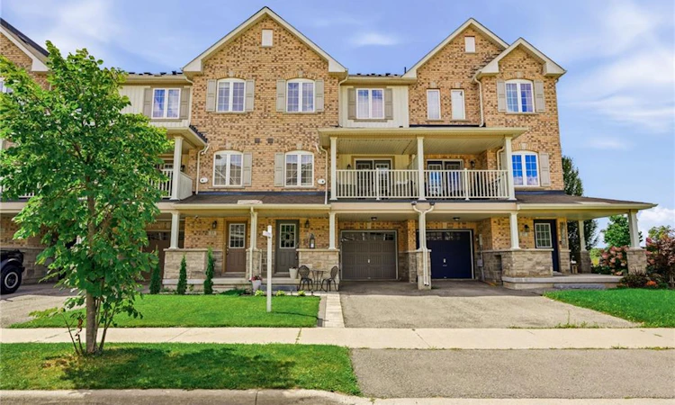 25 Hiscott Drive