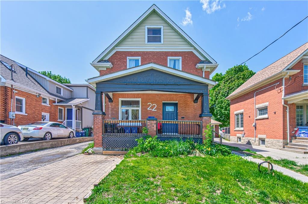 22 Herlan Avenue, Kitchener, ON, N2G 4K3
