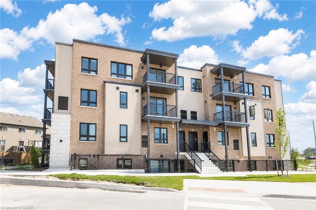 B3-1331 Countrystone Drive, Kitchener, ON, N2N 3S4
