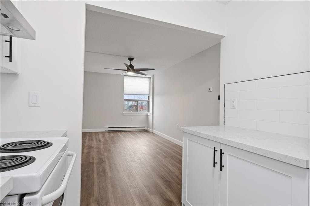 303-18 Mall Road, Hamilton, ON, L8V 4V4 - 12