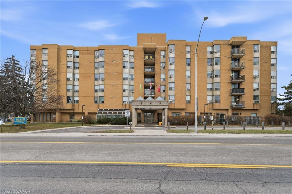303-18 Mall Road, Hamilton, ON, L8V 4V4 - 2