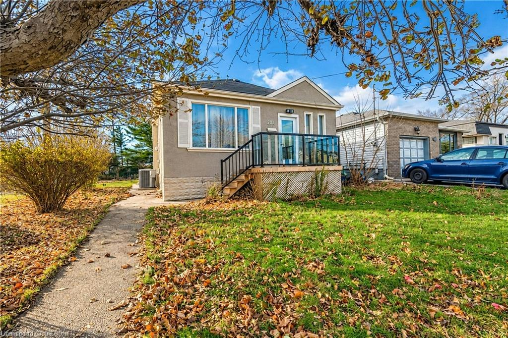 LOWER-204 Glow Avenue, Hamilton, ON, L8H 3W5