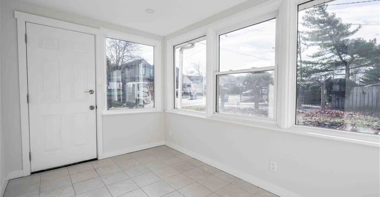 LOWER-204 Glow Avenue, Hamilton, ON, L8H 3W5 - 3