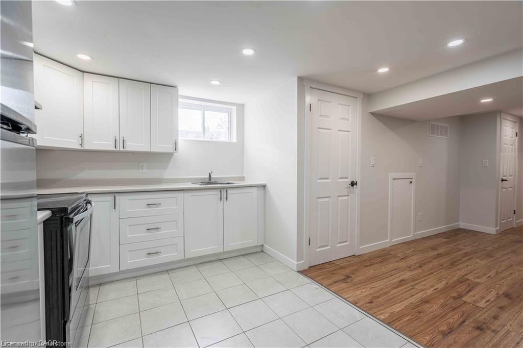 LOWER-204 Glow Avenue, Hamilton, ON, L8H 3W5 - 12