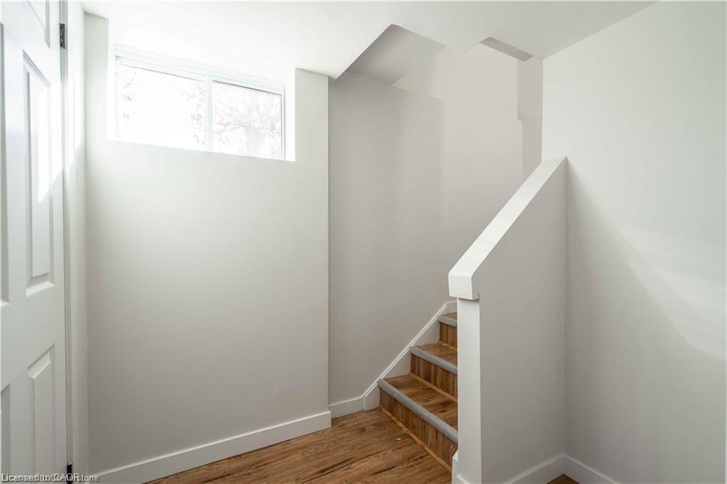 LOWER-204 Glow Avenue, Hamilton, ON, L8H 3W5 - 6