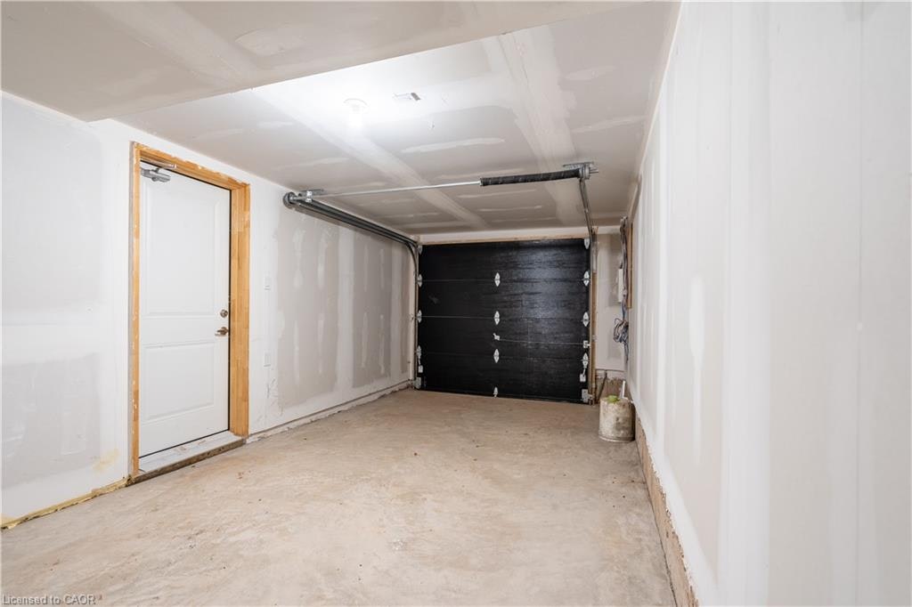23 Dryden Lane, Hamilton, ON, L8H 0B6 - 10