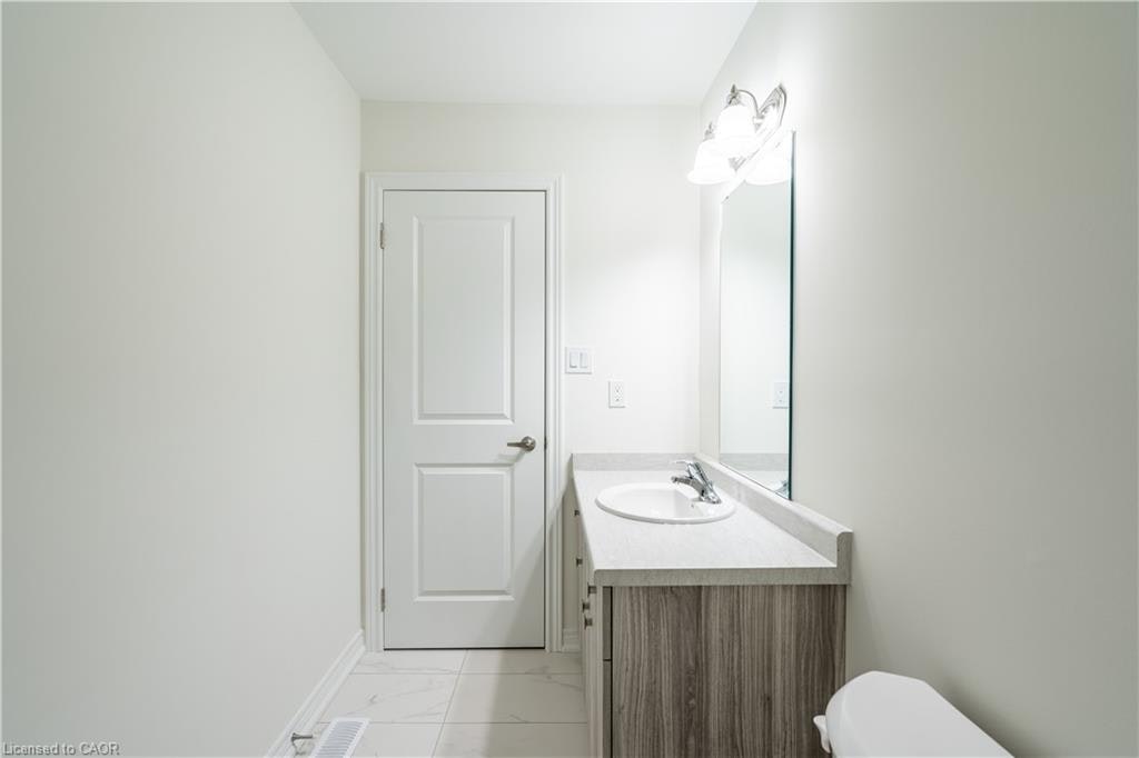 23 Dryden Lane, Hamilton, ON, L8H 0B6 - 31