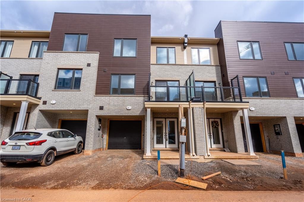 23 Dryden Lane, Hamilton, ON, L8H 0B6 - 2