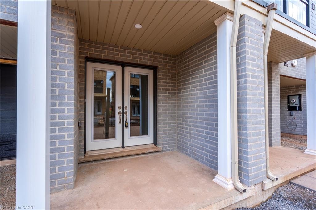 23 Dryden Lane, Hamilton, ON, L8H 0B6 - 5
