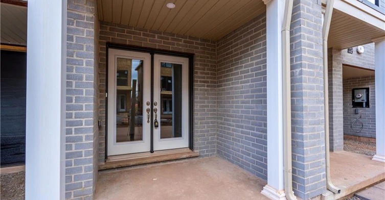 23 Dryden Lane, Hamilton, ON, L8H 0B6 - 4