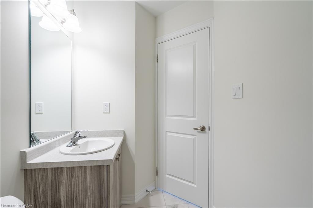 23 Dryden Lane, Hamilton, ON, L8H 0B6 - 41