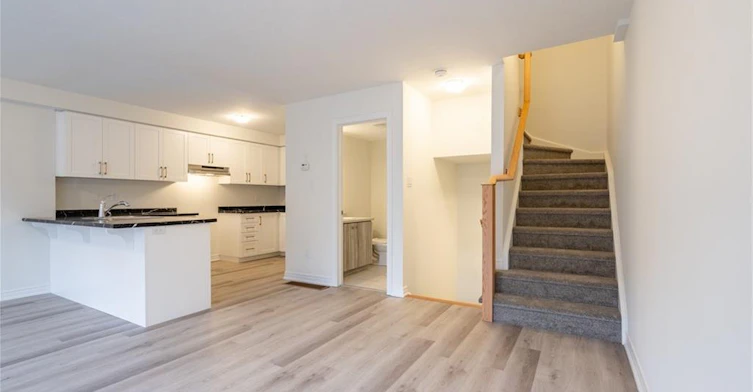 23 Dryden Lane, Hamilton, ON, L8H 0B6 - 11