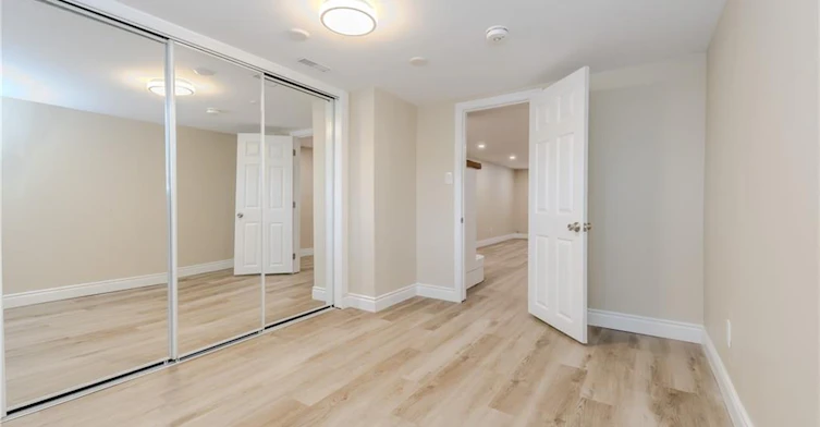 Lower-15 Edinburgh Road, Kitchener, ON, N2B 1M4 - 7
