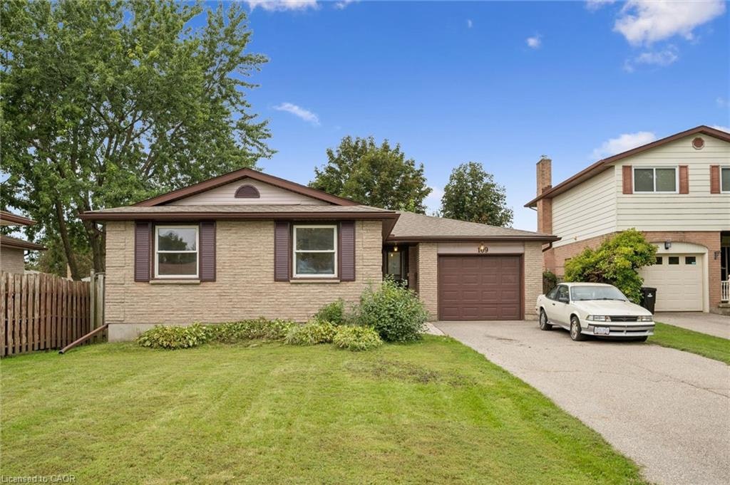109 Deerberry Place, Waterloo, ON, N2V 1G2