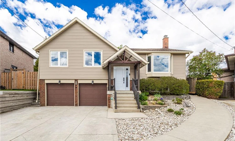 118 Napoli Drive