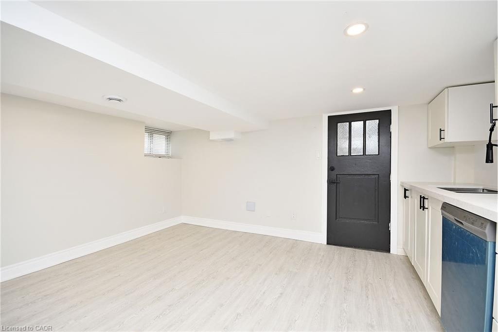 Lower-47 Emerald Street N, Hamilton, ON, L8L 5K2 - 3